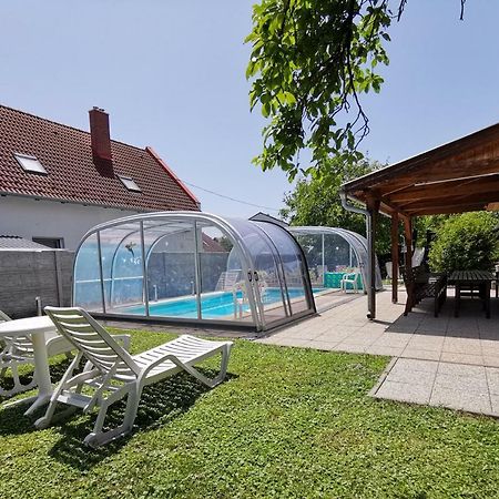 Forrest Apartman Gyenesdiás Exteriér fotografie
